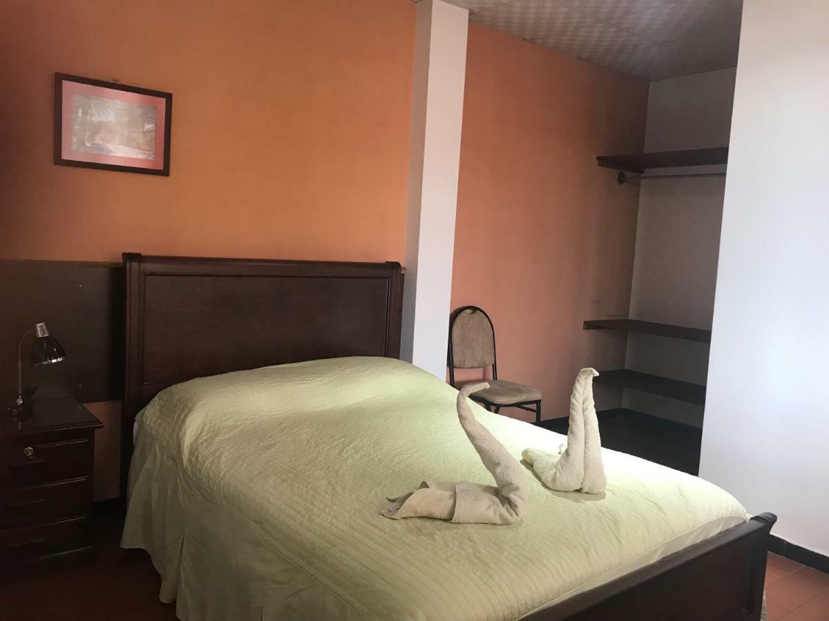 Cittadella Hostal Sucre Esterno foto